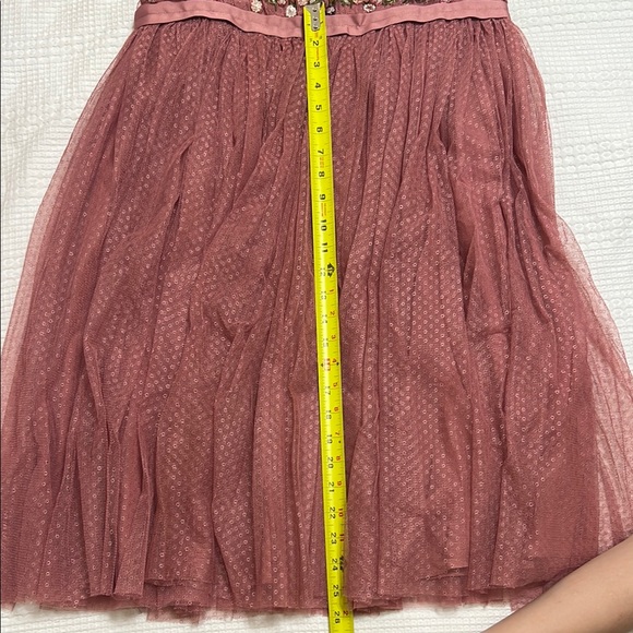 Needle & Thread - Picture 5 of 8